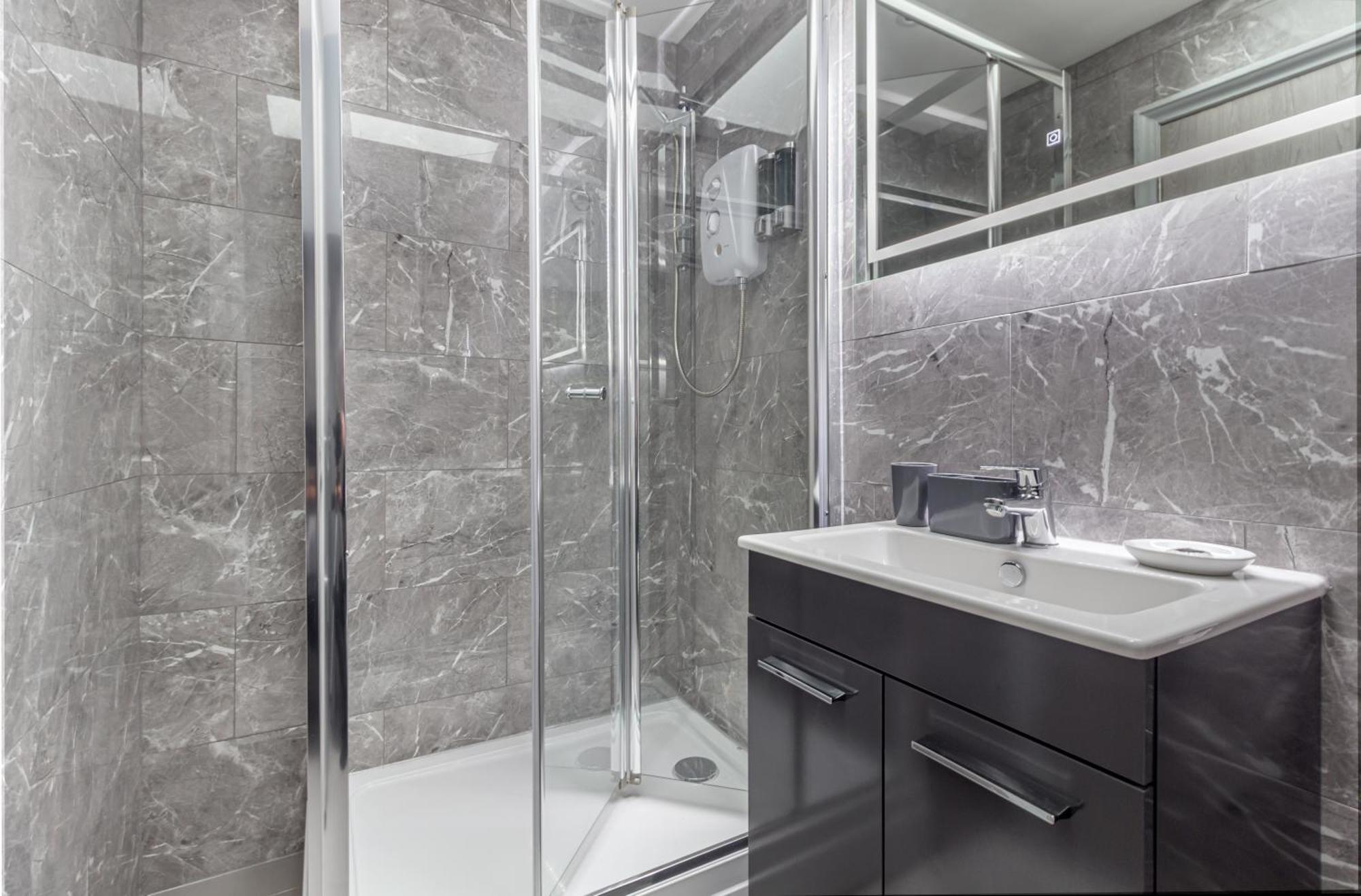 Whiskawaystays - Foregate Street - Apartment 5 Вустер Екстер'єр фото